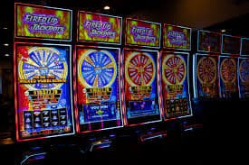 f8ber casino trực tuyến